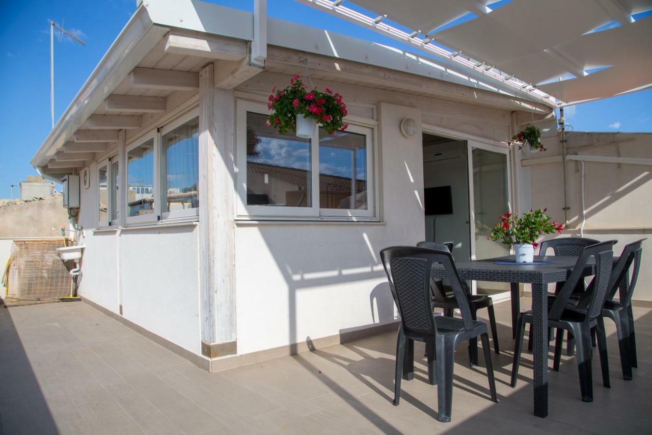 Apartamento Le Amiche 2 Marina di Ragusa Exterior foto