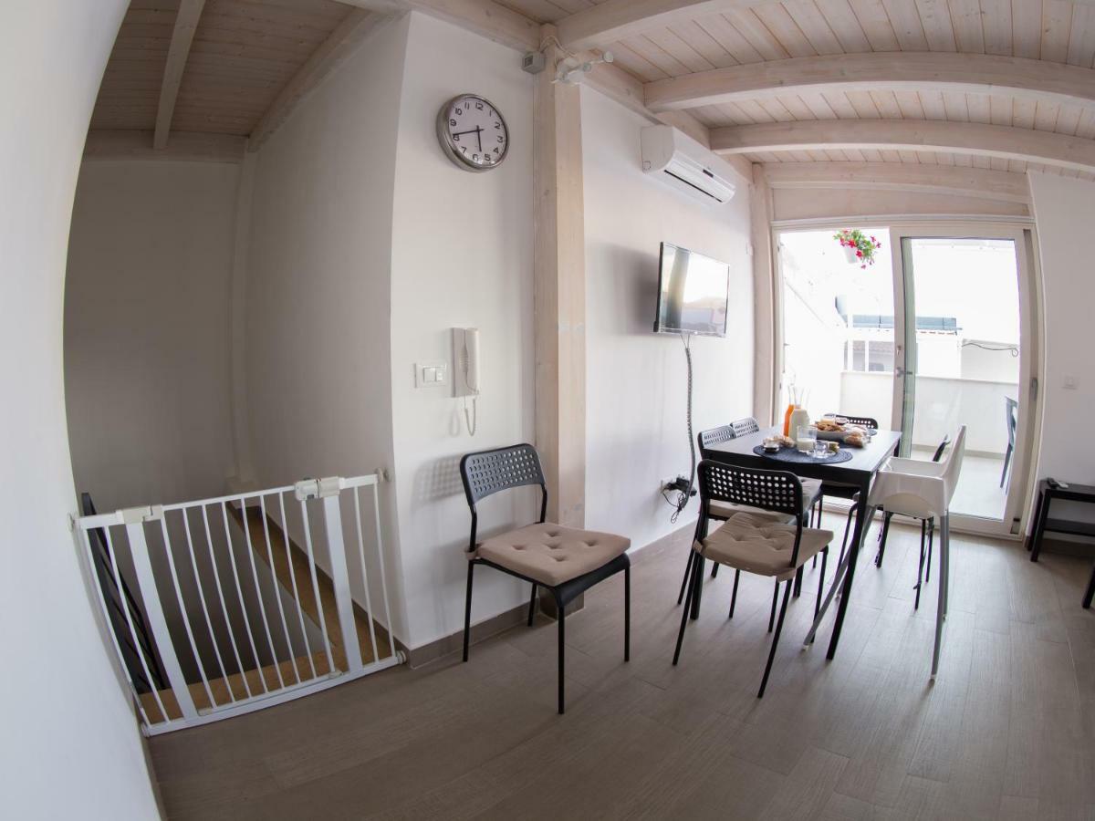 Apartamento Le Amiche 2 Marina di Ragusa Exterior foto